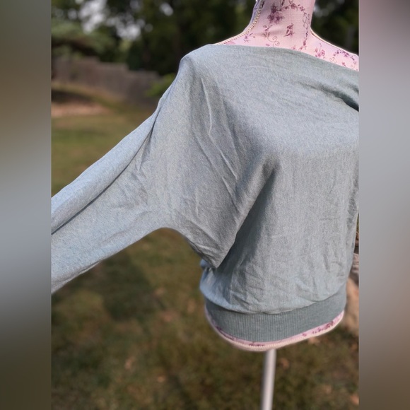 Minnie Rose cotton cashmere off the shoulder top (read description) - Picture 5 of 15